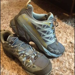 La Sportiva Hiking Shoes size 10
